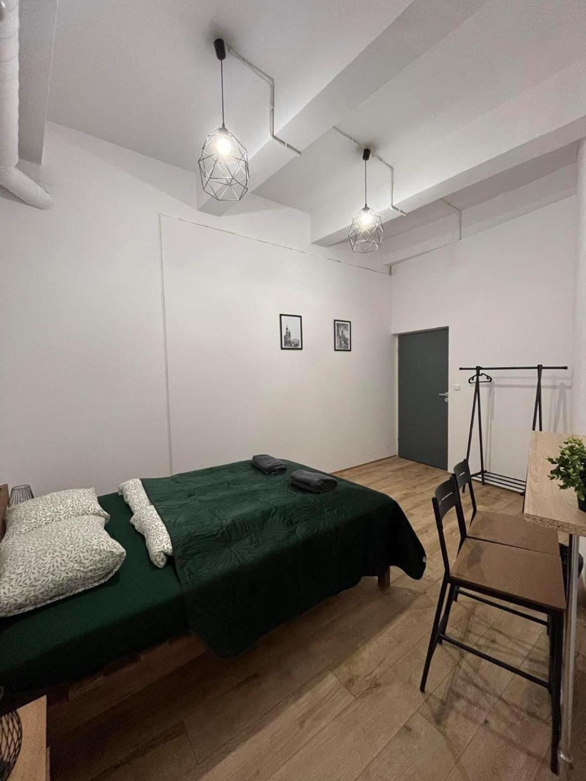 Nice Room In Old Town Krakow Dış mekan fotoğraf